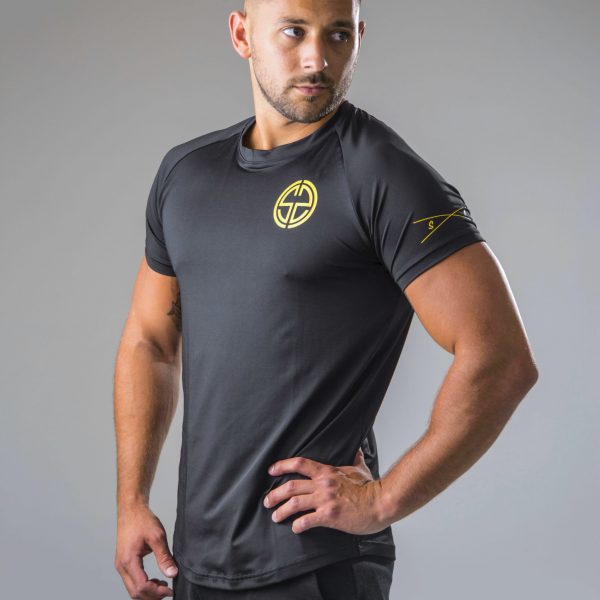 mens dry fit t-shirt in black and yellow | symmetry athletics
